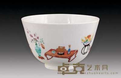 清 粉彩博古碗 直径9.5cm